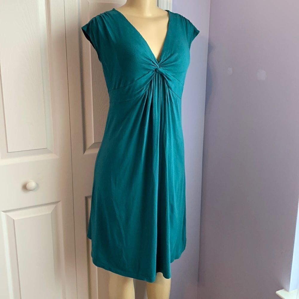 Old Navy Maternity Twist-Front Cap Sleeve Midi Dress